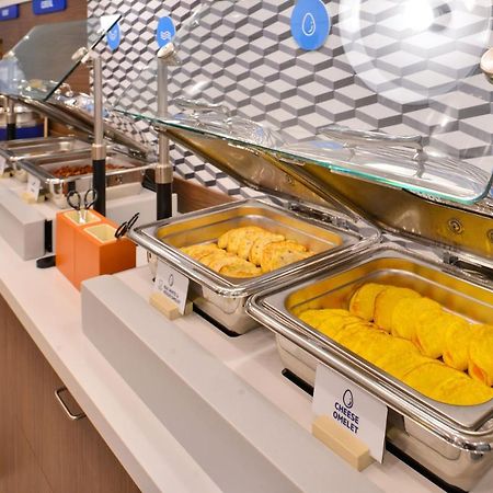 Holiday Inn Express Hotel & Suites North Kansas City By Ihg Экстерьер фото