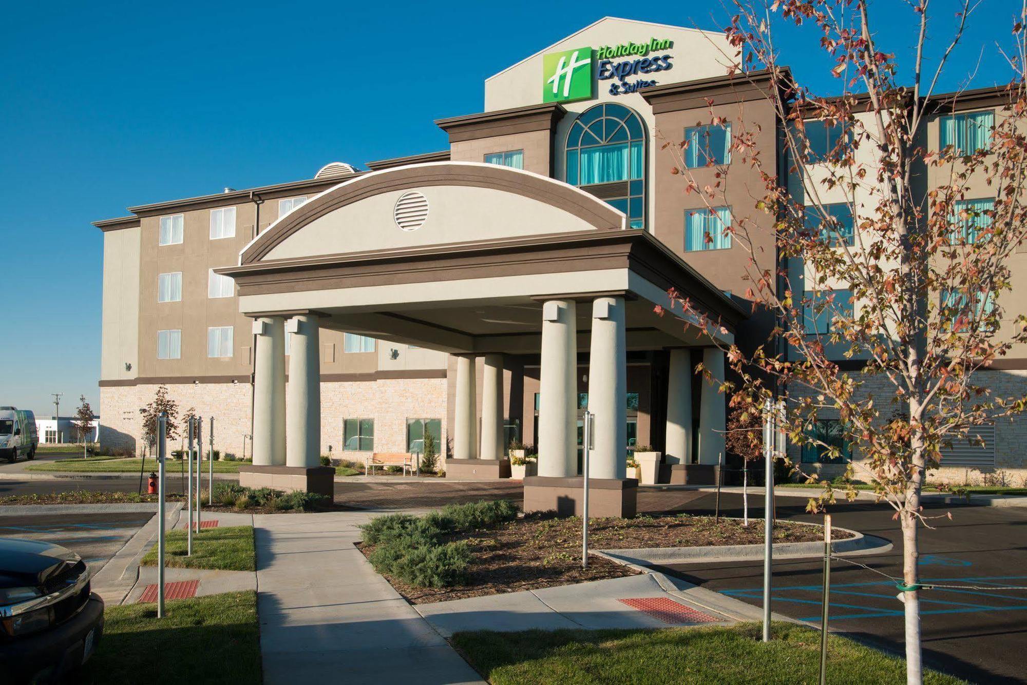 Holiday Inn Express Hotel & Suites North Kansas City By Ihg Экстерьер фото